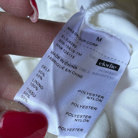 elodie Nordstrom rack off white cropped quilted jacket. Women’s size Med. NWT - Picture 4 of 7